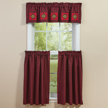 Black Bear Red Dawn Lined Patch Valance 14